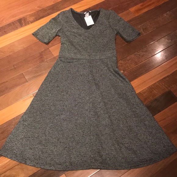 H&M Dresses & Skirts - ❤️NWT H&M Size Small Black and White Dress❤️